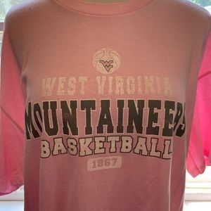 West Virginia university wvu basketball t-shirt